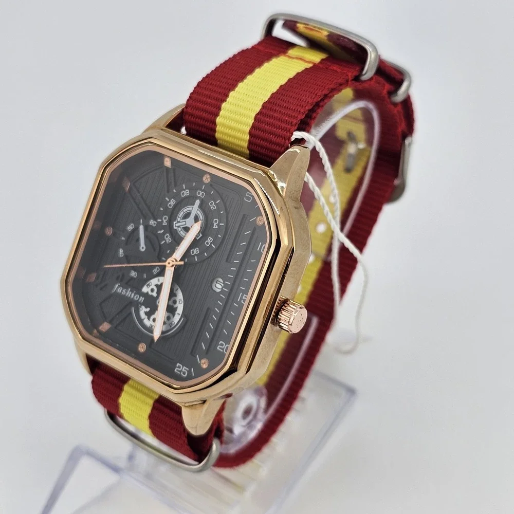 42MM Minimalist Watch Men Black Dial Gold Case‎ Date Red Yellow Canvas Strap